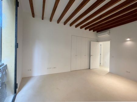 Lujoso apartamento sin muebles, a estrenar de 2 dormitorios en zona Paseo del Borne, Palma. - Photo 2