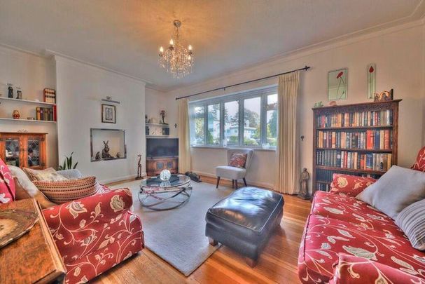 3 bedroom property to rent - Photo 1