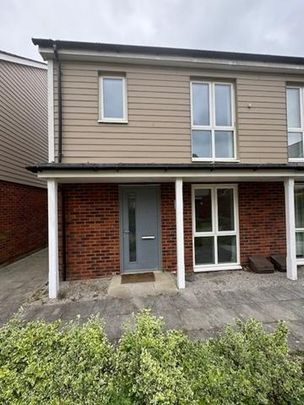 2 bedroom semi-detached house to rent - Photo 1