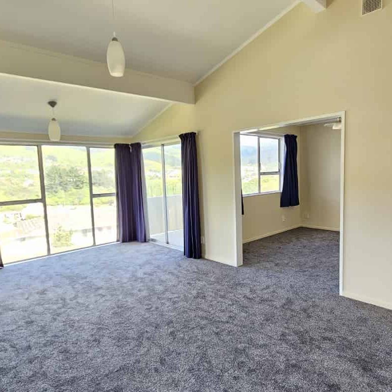 Handy location, 4 bedrooms - Photo 1