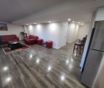 For Lease - 7879 Buckeye Crescent Unit# Lower, Niagara Falls, Ontario - Photo 5