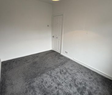 2 bedroom semi-detached bungalow to rent - Photo 6