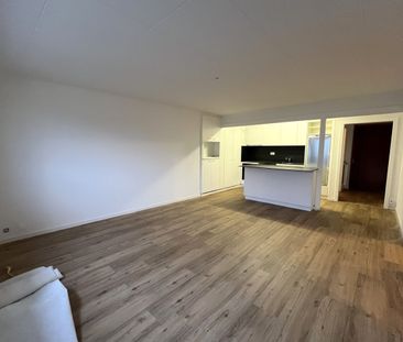 Renovated – Large 3.5 room apartment in Rennaz - Photo 1