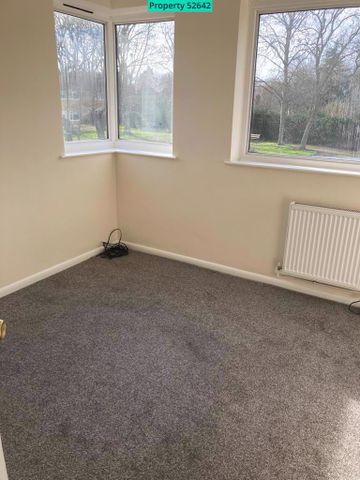 4 bedroom detached house to rent - Photo 5