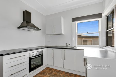 119 Cardiff Road, Elermore Vale - Photo 5