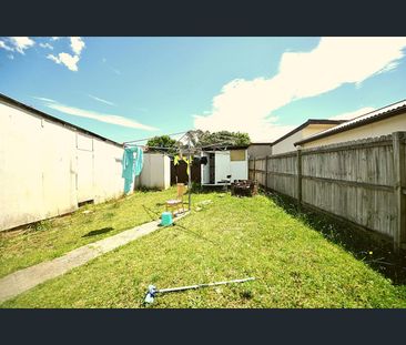 12a Arcadia Road, Chester Hill, NSW 2162 - Photo 2