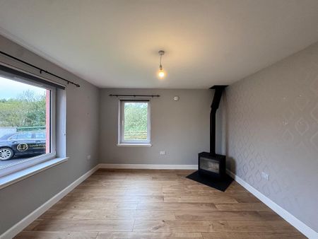 3 bedroom detached house to rent - Photo 2