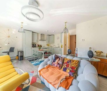 Bridge House, Bridge Street, Walton-on-thames, Surrey, KT12 - Photo 3