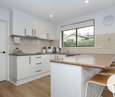 1 Armytage Cct,Kambah - Photo 3