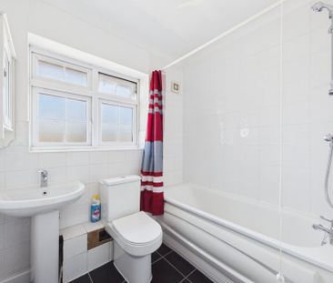 Pitts Road, Slough, Berkshire,SL1 - Photo 5