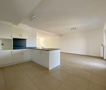 Ruim appartement met 1 slaapkamer midden in het centrum - Photo 6