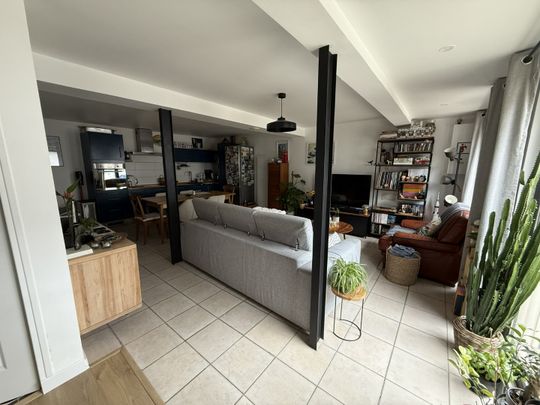 Location Appartement 2 pièces 64m² LOOS 59120 - Photo 1