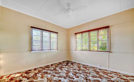 2 Abbey Street, 4305, Eastern Heights Qld - Photo 2