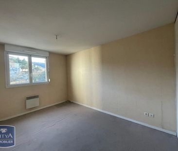 Location Appartement 2 pièces 41m² ST ETIENNE 42000 - Photo 3