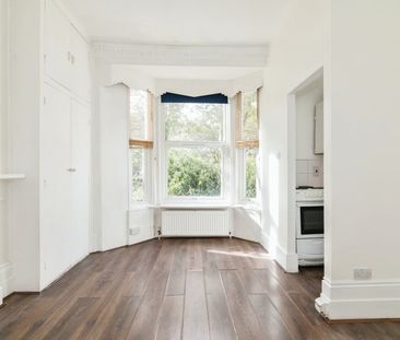 1 Bed Flat, High Road, N15 - Photo 1