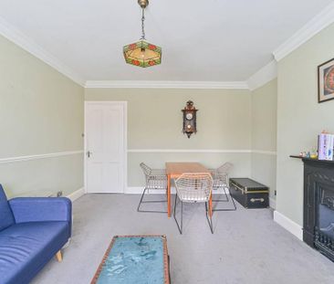 2 bedroom maisonette to rent - Photo 4