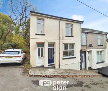 Wordsworth Street, Cwmaman, Aberdare - Photo 1