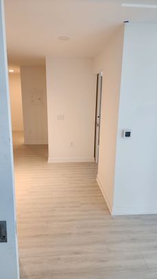 For Lease - 230 Simcoe Street Unit# 724, Toronto, Ontario - Photo 1