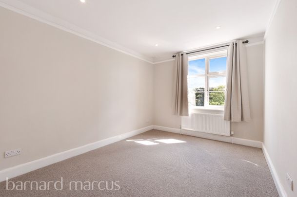 Brighton Road, Sutton - Photo 1