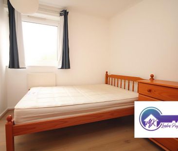 5 Bedroom Room in Flat Share To Rent - Photo 2