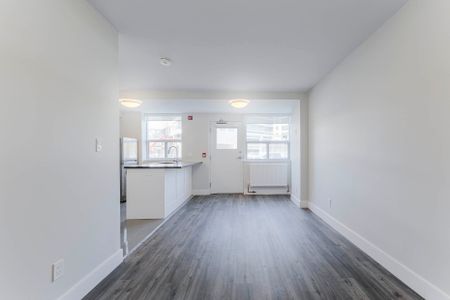 Valhalla Court [1] - Photo 3