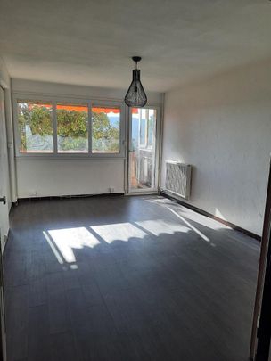 Location Appartement 4 pièces 63m² DRAGUIGNAN 83300 - Photo 1