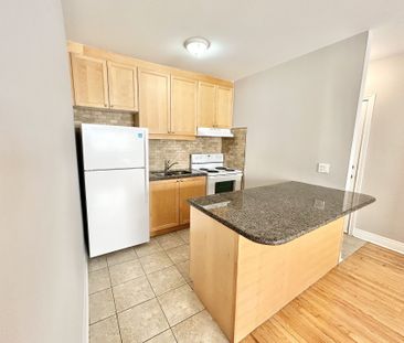 For Lease - 90 Twenty Fifth Street Unit# 2, Toronto, Ontario - Photo 2