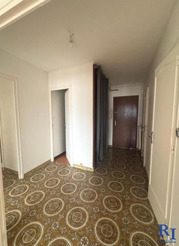 Location Appartement 3 pièces 69m² ECHIROLLES 38130 - Photo 5