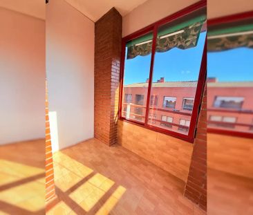 Room in a shared 5-bedroom apartment for rent in Entrevías, professionals and students allowed, no couples - Photo 6