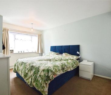 2 bedroom maisonette to rent - Photo 5