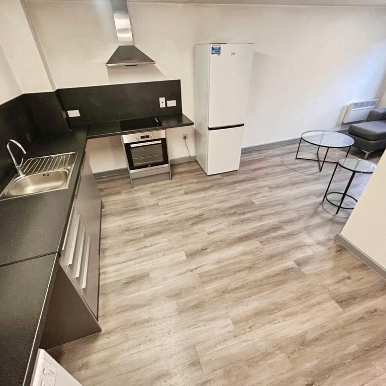 2 bedroom apartment to rent - Photo 1