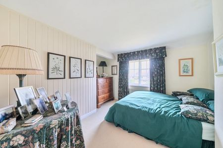 4 bedroom detached house to rent - Photo 4