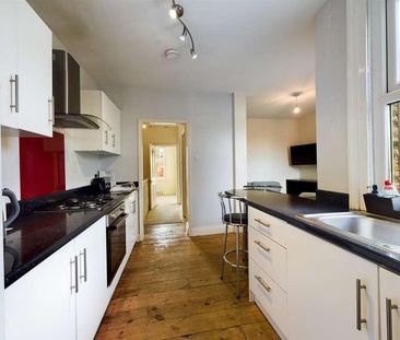 Gurdon Road, London, SE7 - Photo 3