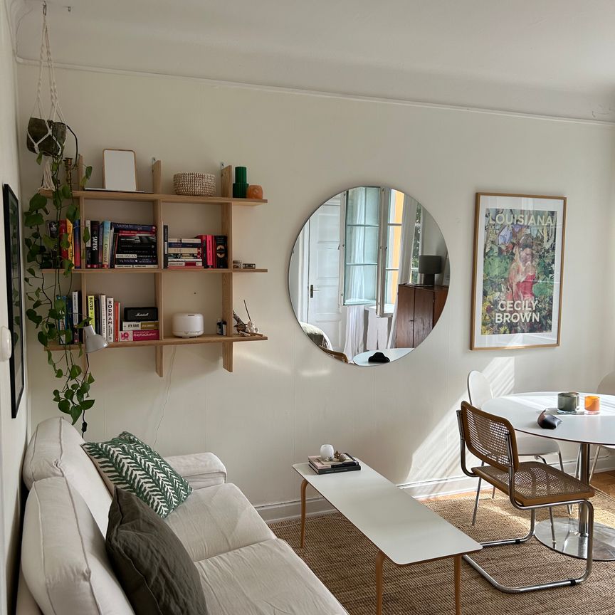 Bjurholmsplan, Stockholm - Photo 1