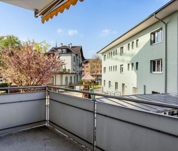 Living in a central location in Burgdorf - Foto 6