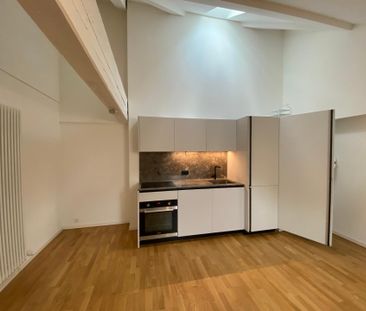 Moderne 2.5-Zimmer-Dachwohnung in Bauma - Photo 1