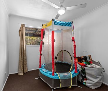 493 Redbank Plains Road, Redbank Plains QLD 4301 - House For Rent |... - Photo 4