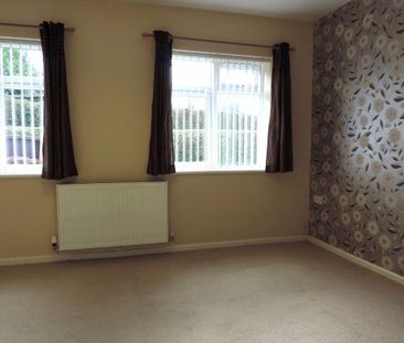 2 bedroom bungalow to rent - Photo 1