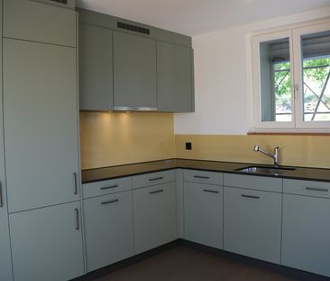 Grosszügige 4½-Zimmer-Gartenwohnung mit privatem Garten in Pfäffikon ZH - Photo 3