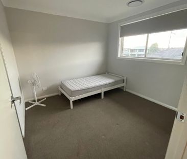Oran Park - Photo 6