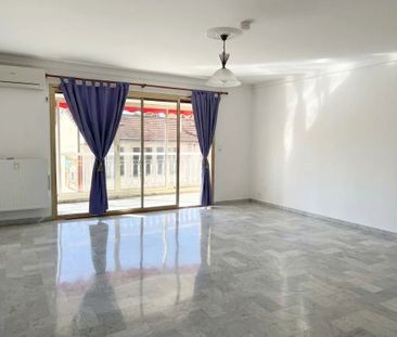 Location Appartement 3 pièces 84m² LE CANNET 06110 - Photo 2