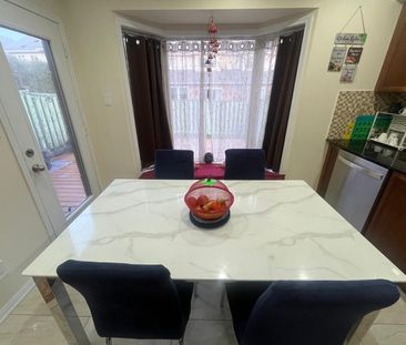 For Lease - 2494 Appalachain Drive, Oakville, Ontario - Photo 6