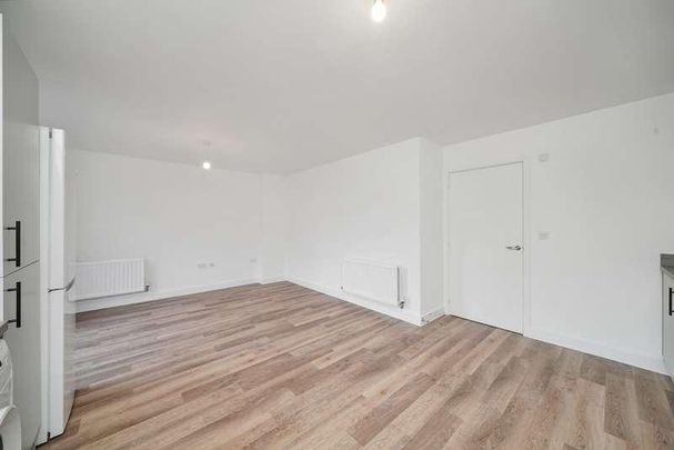 Brock Road, Exeter, EX2 - Photo 1