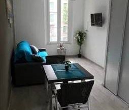 Studio de 21m² avec terrasse de 10m² et parking - Photo 2