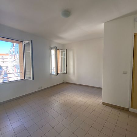 Appartement 1 pièce Centre ville Aubagne Les Coquières, - Photo 3