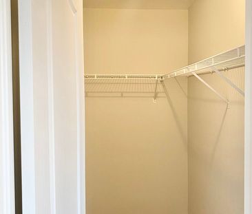 For Lease - 2 Wandering Trail Drive Unit# Upper, Brampton, Ontario - Photo 3