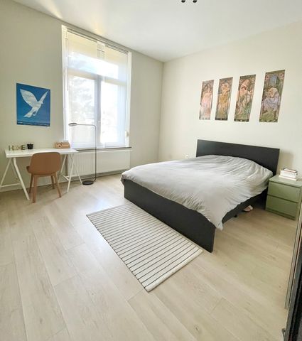 Mooie kamer met uitzicht op de tuin - Foto 5