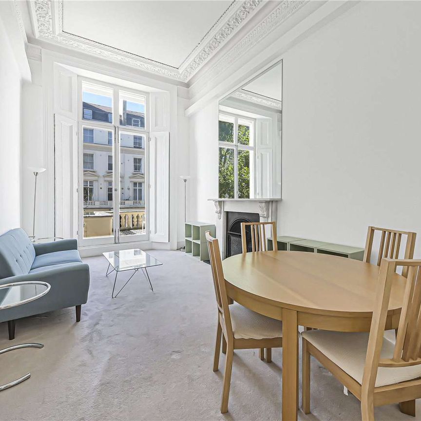 This very well presented two double bedroom apartment with a separate mezzanine in the second bedroom. - Photo 1