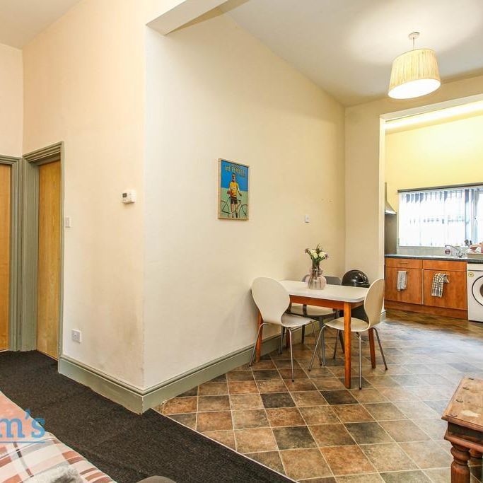 3 bedroom house share to rent - Photo 1