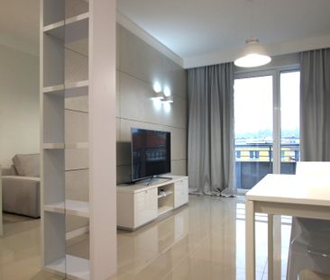 APARTAMENT NA POWSTAŃCÓW ŚLĄSKICH - Photo 3